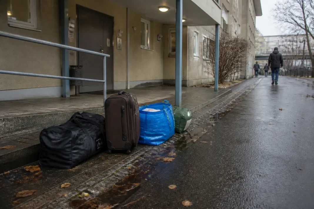 Familie de români, evacuată dintr-un adăpost din Berlin după o vacanță în România