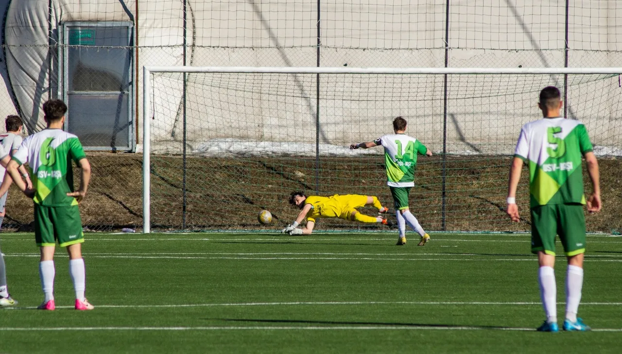 „Pepenii verzi”, bani mulți și obiective mici. Noul fotbal al Iașului pornește cu nouă șefi și un milion de euro în vizor